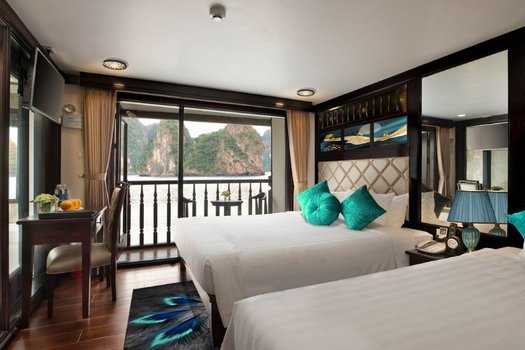 Senior Balcony Suite Triple