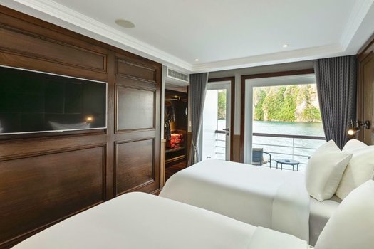 Executive Ambassador Balcony