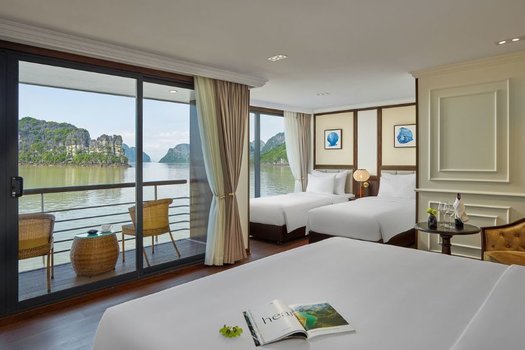 Sky Family Suite (4 người lớn)