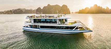 Khung cảnh hoàng hôn lãng mạn