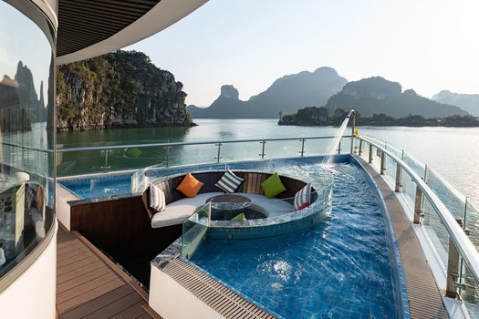 Du thuyền Jade Sails 1 ngày