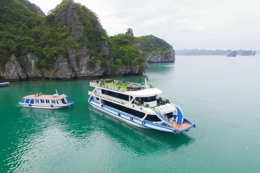 Du thuyền La Casta 1 ngày