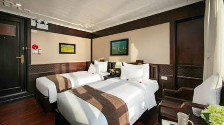 Family Deluxe Ocean Full View