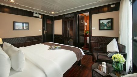 Premium Deluxe Ocean Full View