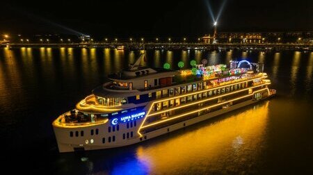Du thuyền ăn tối - Hạng Luxury