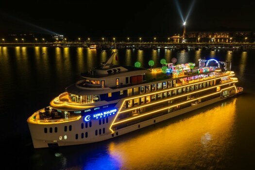 Du thuyền ăn tối - Hạng Luxury