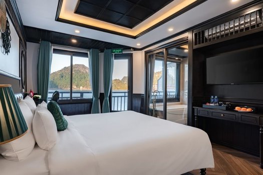 Senior Balcony Suite (Tầng 1)