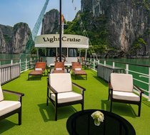 Khu vực sundeck rộng rãi