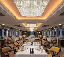 Thiết kế nhà hàng 2 tầng với sức chứa lớn