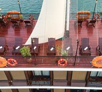Sundeck của Sena Cruise