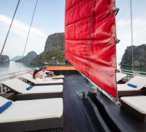 Sundeck Du Thuyền Syrena