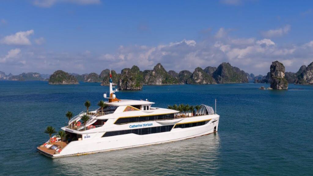 Du thuyền Catherine Day Cruise
