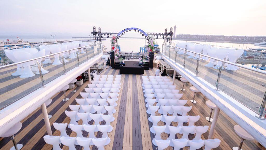 Sundeck 360 độ hoành tráng