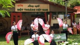 Khu Du Lịch Một Thoáng Việt Nam