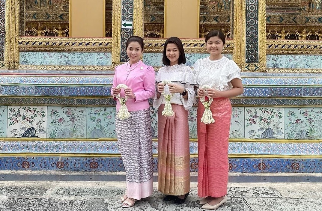 Trang phục khi tham quan Hoàng Cung Thái Lan