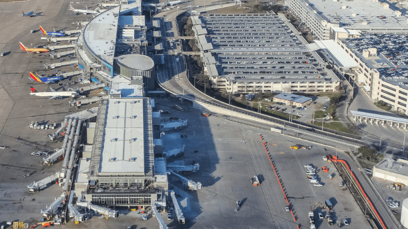 Sân đỗ máy bay tại sân bay Austin Bergstrom (Mỹ)