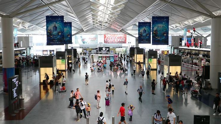 Sảnh nhà ga hành khách sân bay Chubu Centrair