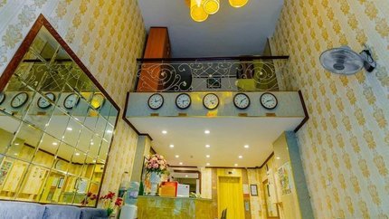 Sảnh và quầy lễ tân