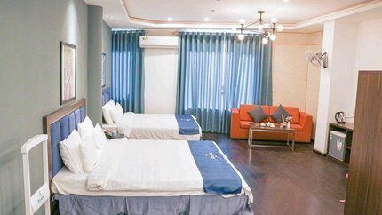 Phòng có view hướng ra phố cổ