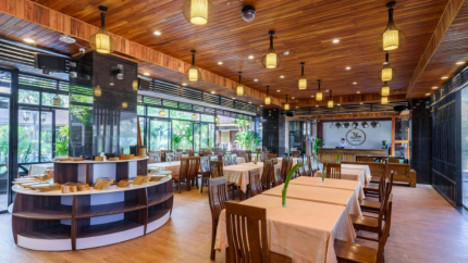 Nhà Hàng Tại Ahaveda Resort Phú Quốc