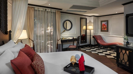 Phòng Balcony Love Suite tại AIRA Boutique Hanoi Hotel & Spa