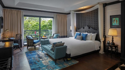 Phòng Balcony Aira Suite tại AIRA Boutique Hanoi Hotel & Spa 4 sao