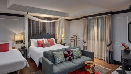 Phòng Family Triple Suite Balcony tại khách sạn AIRA Boutique 4 sao Hanoi