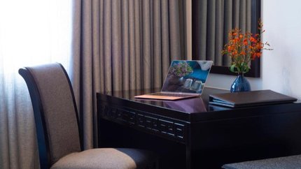 Bàn làm việc tại phòng