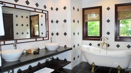 Phòng tắm được thiết kế sang trọng