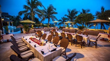 Tiệc ngoài trời