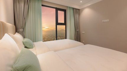 Cửa sổ lớn đón hoàng hôn