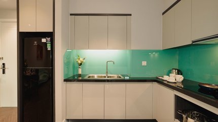 Khu vực bếp trong căn hộ