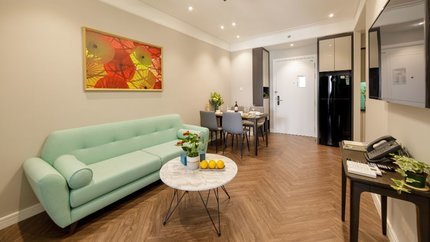 Phòng khách được thiết kế hiện đại