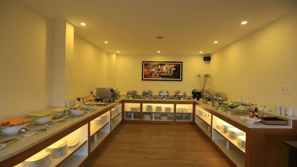 Khu vực buffet bữa sáng