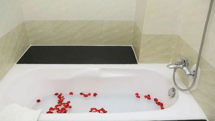 Superior Without Window Triple Room Bồn tắm sang chảnh