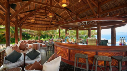 Pool Bar sang chảnh