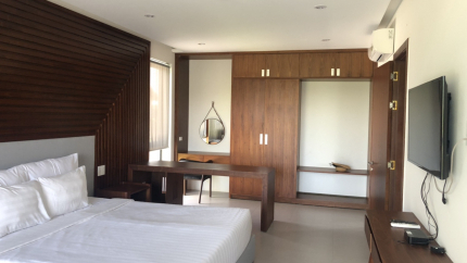 Villa 4-Bedroom Garden