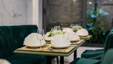 Bàn Tiệc Tại Amorita Boutique Hotel