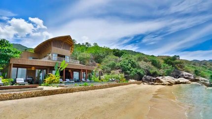 Two-bedroom Beachfront Pool Villa