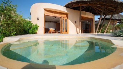 Hồ bơi thư giãn tại villa