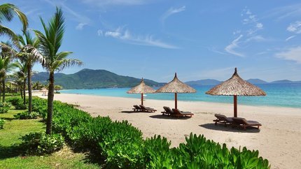 Khu nghỉ dưỡng nằm sát biển