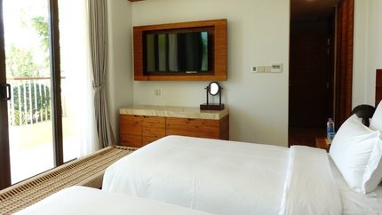 Seaview Two Bedroom Suite