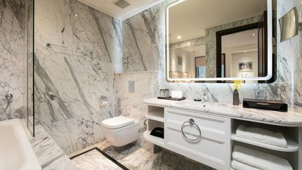 Phòng vệ sinh thiết kế vô cùng sang trọng