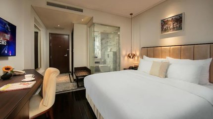 Phòng với gam màu sang tinh tế và hiện đại