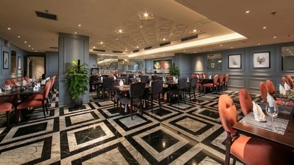 Không gian nhà hàng sang trọng