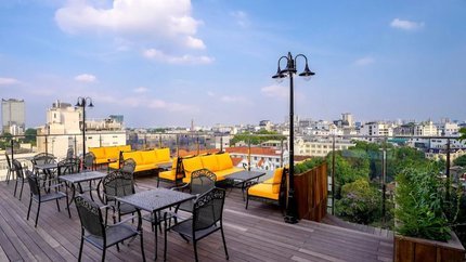 Quán cafe trên sân thượng