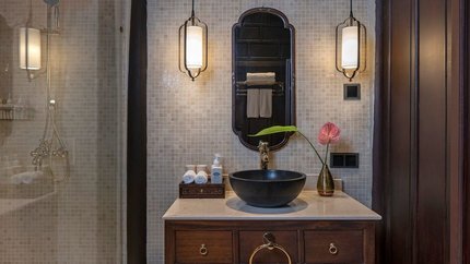 Phòng vệ sinh khép kín, đầy đủ tiện nghi