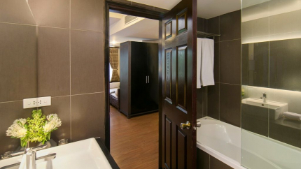 Phòng Executive Park View Khách Sạn Anise 3*