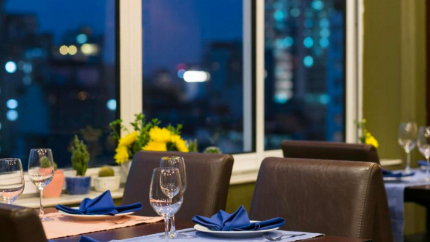 Không Gian Ăn Uống Sang Trọng Tại Nhà Hàng Anise Hotel & Spa Hà Nội