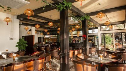 Không gian nhà hàng tại khách sạn